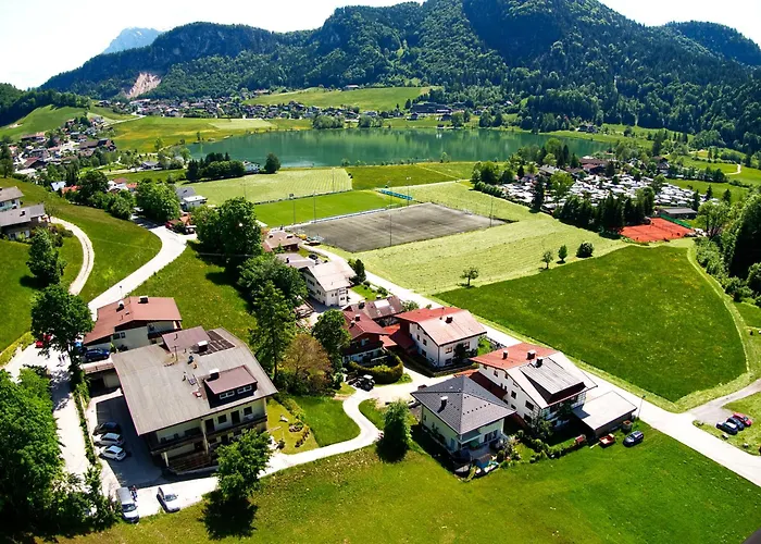 Biolandhaus Seethaler بيت ضيافة